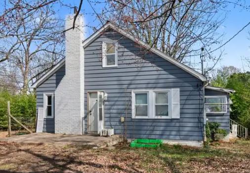 can't sell house in Charlotte foundation