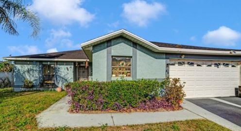 Can't Sell House in Kissimmee foundation