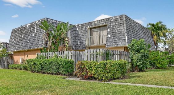 can't sell house in palm beach foundation